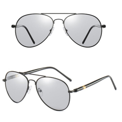 Photochrome Pilotensonnenbrille