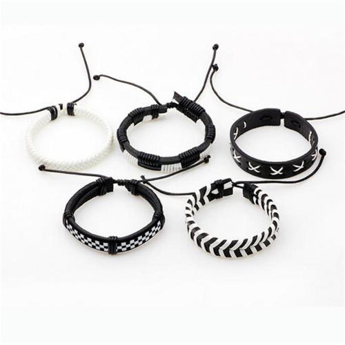 Weißes und schwarzes Lederarmband-Set