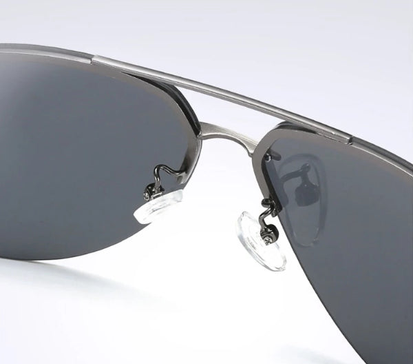 Randlose schwarze Pilotensonnenbrille