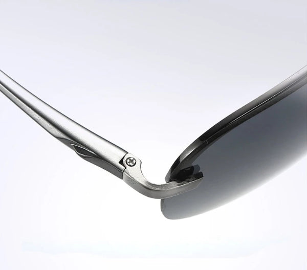 Randlose schwarze Pilotensonnenbrille
