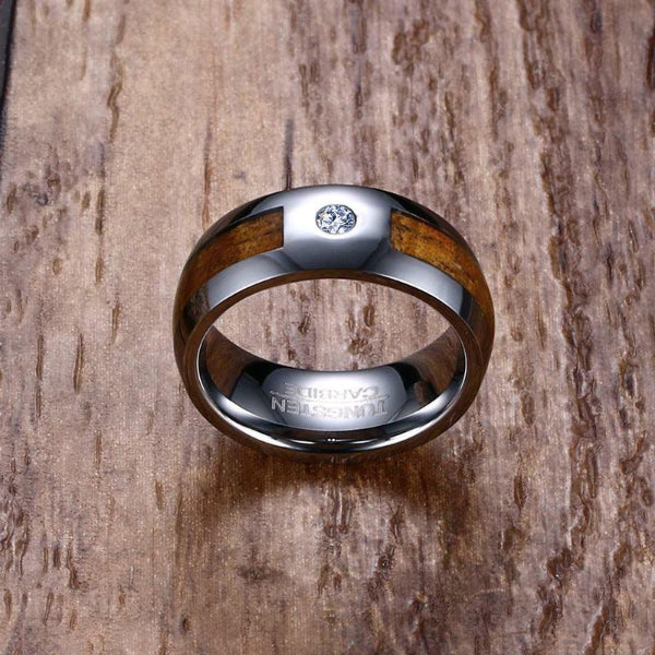 Ring mit CZ-Holzeinlage